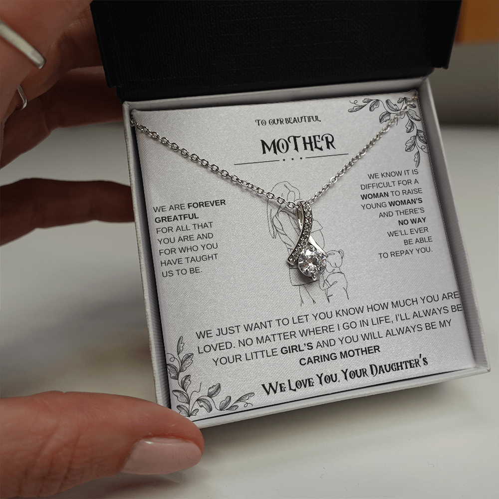Mother Alluring Beauty necklace