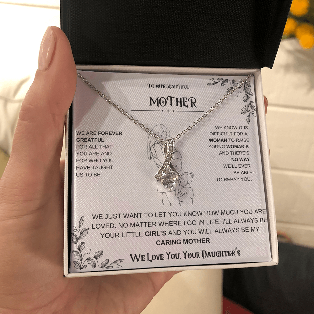 Mother Alluring Beauty necklace