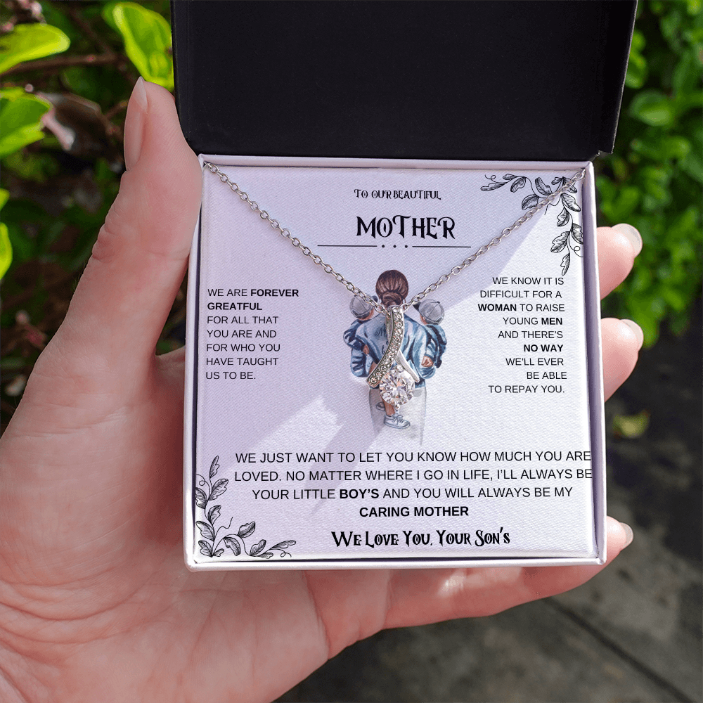 Mother Alluring Beauty necklace