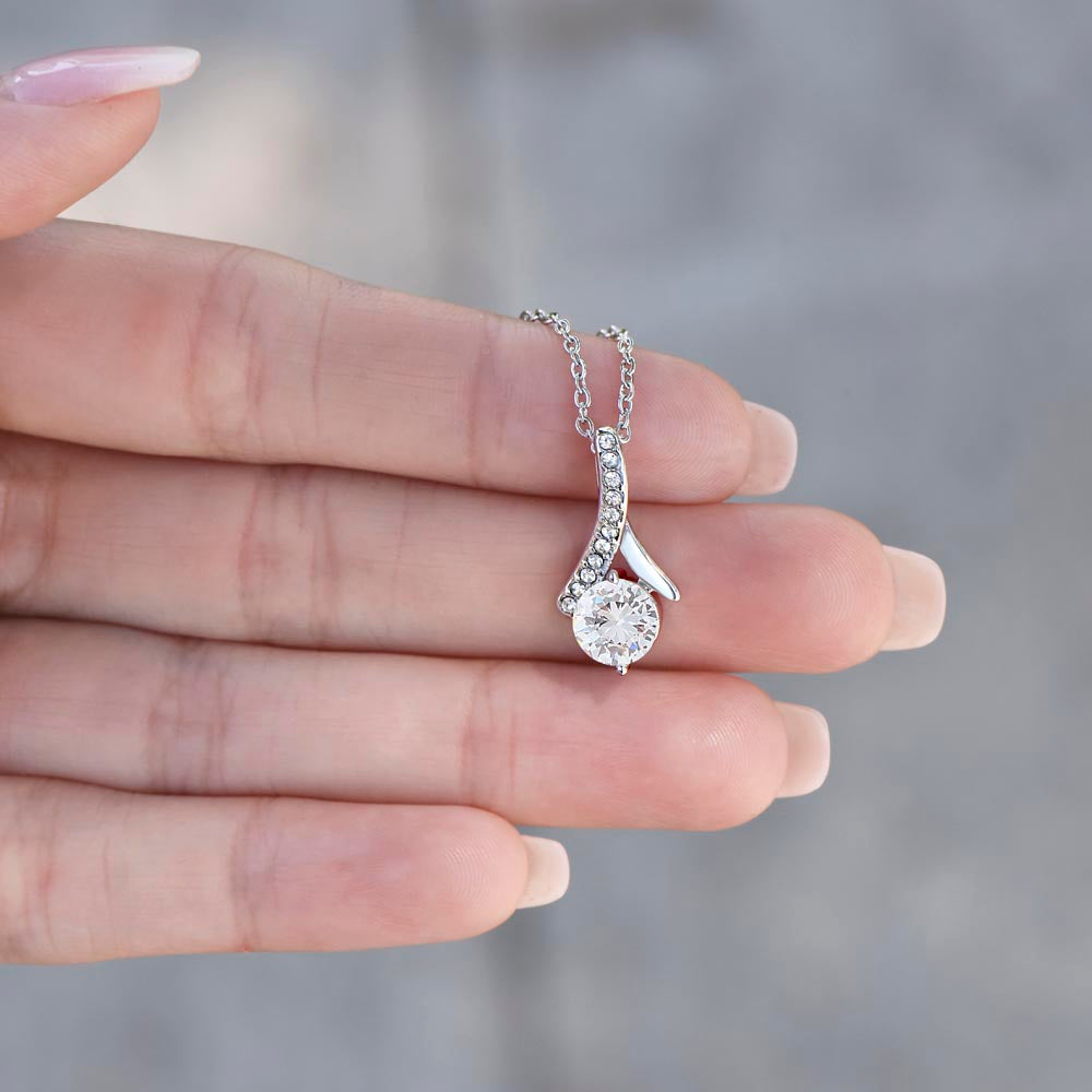Mother Alluring Beauty necklace