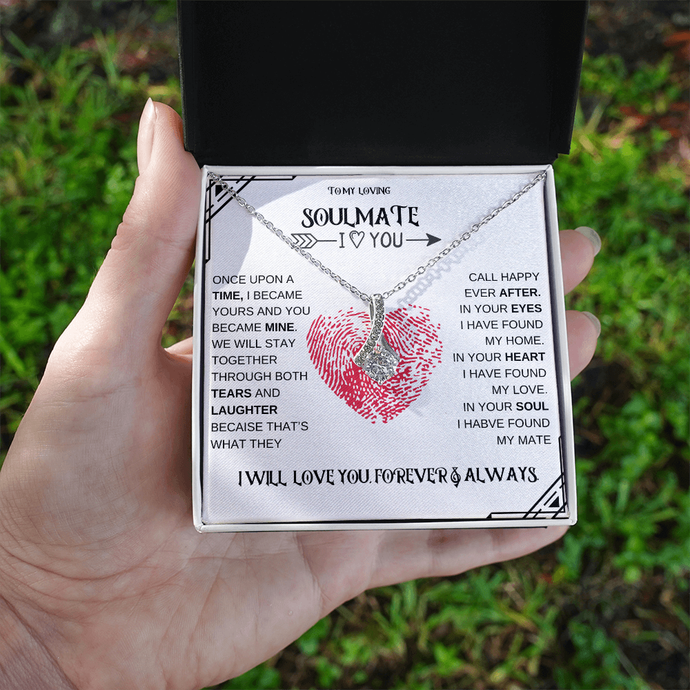 Soulmate Alluring Beauty Necklace